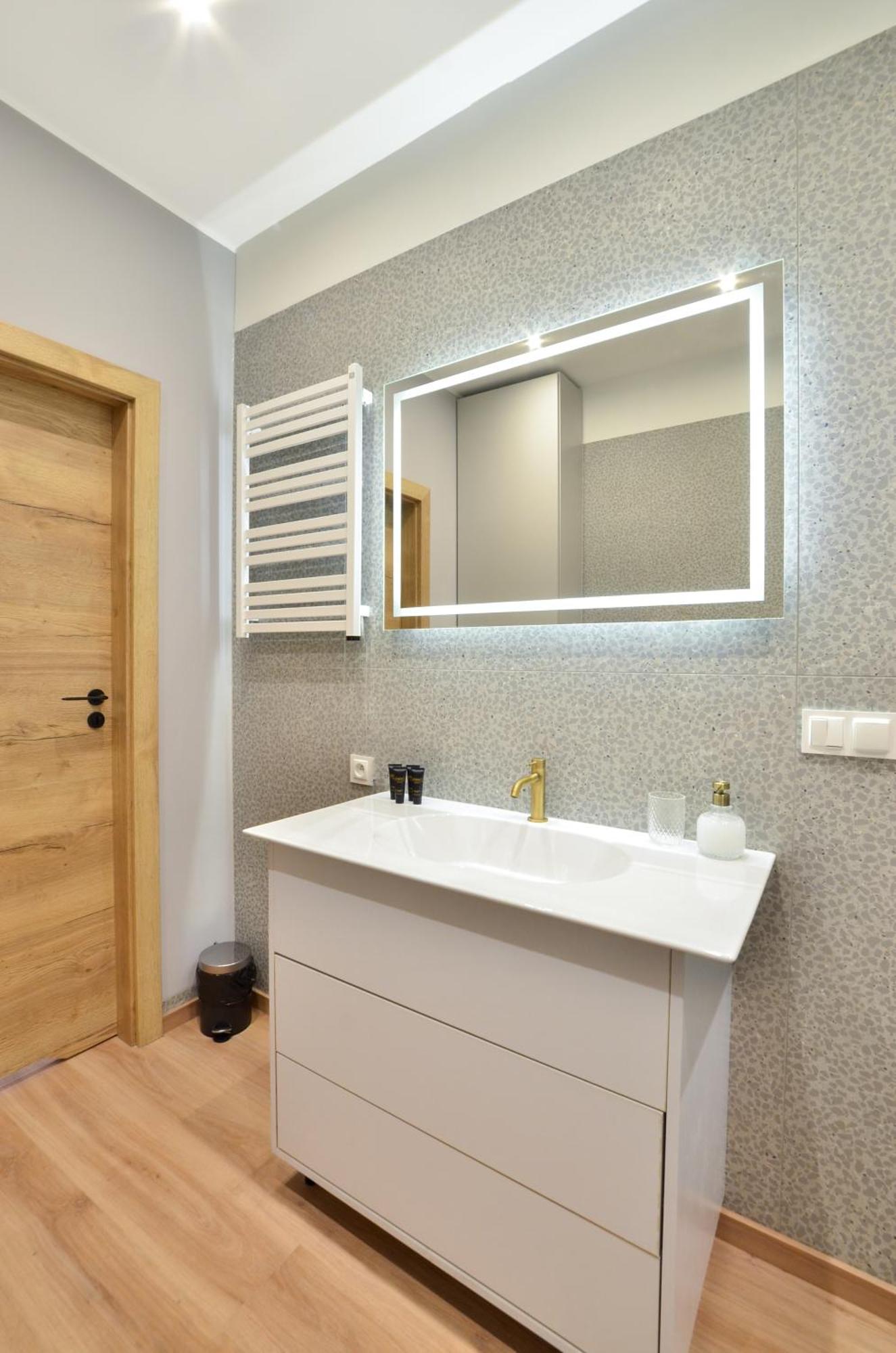 Citystay Stylowe Apartamenty Przy Swietojanskiej Gdynia Buitenkant foto