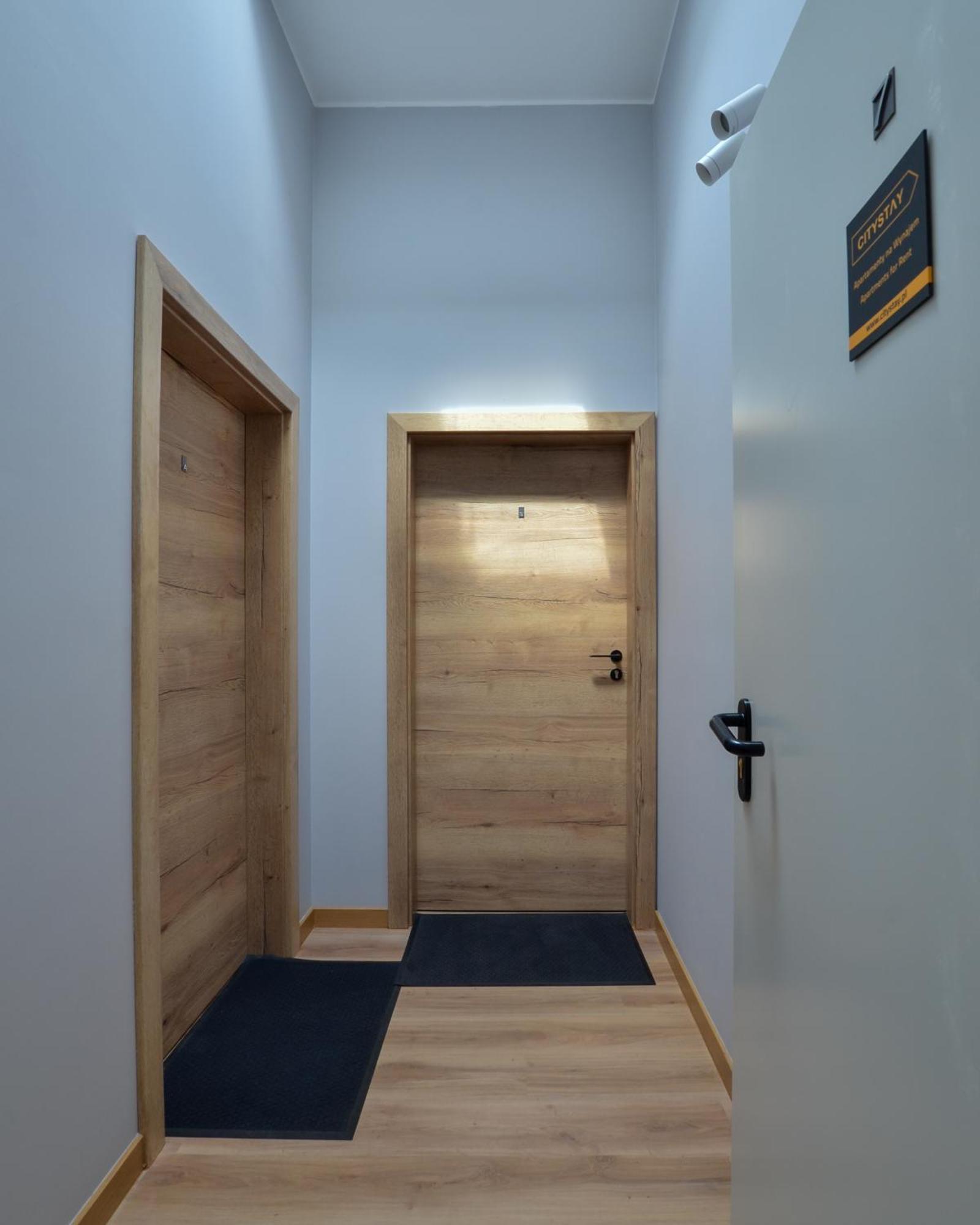 Citystay Stylowe Apartamenty Przy Swietojanskiej Gdynia Buitenkant foto