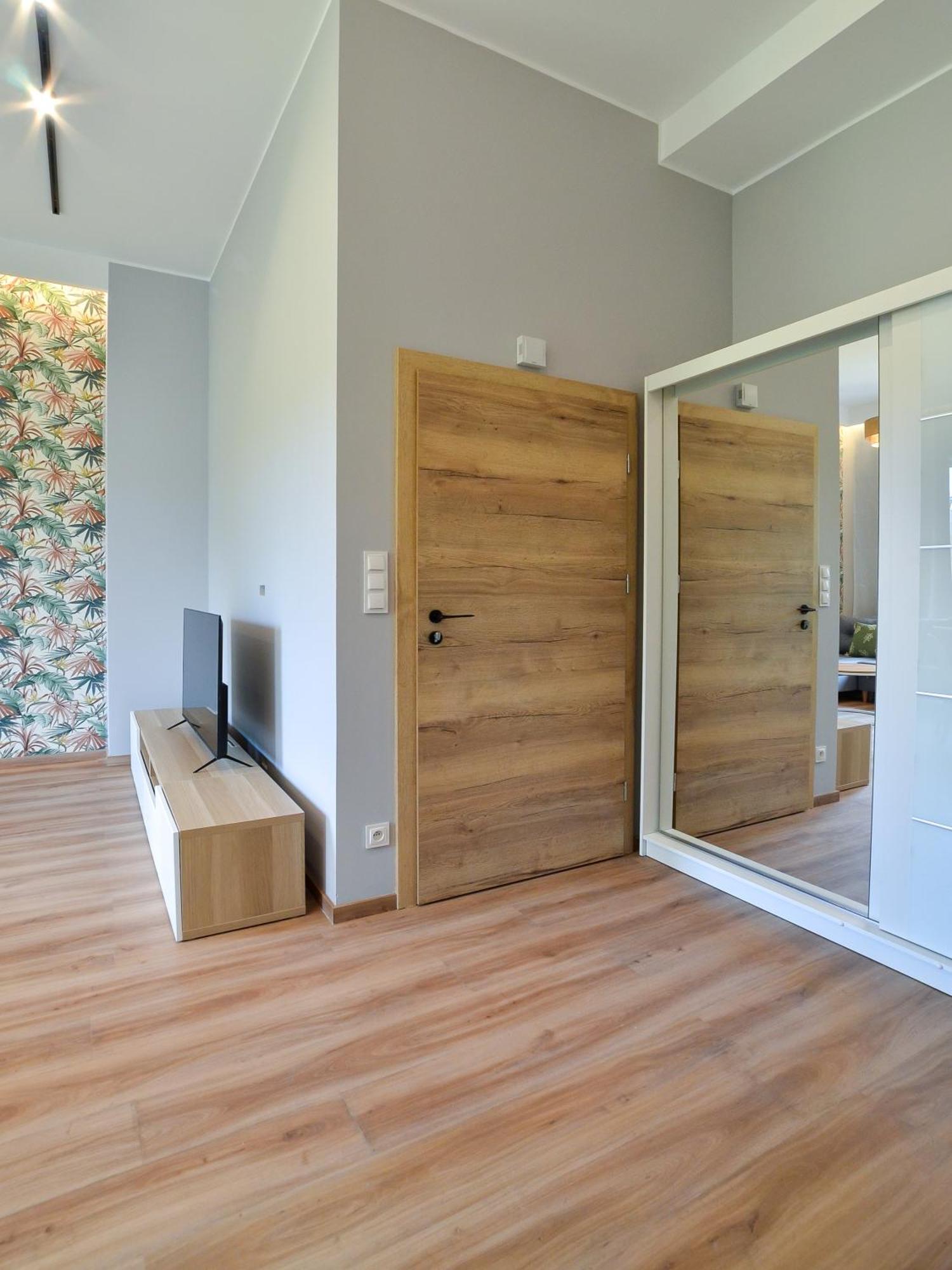 Citystay Stylowe Apartamenty Przy Swietojanskiej Gdynia Buitenkant foto